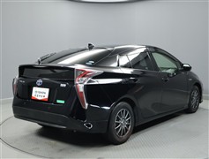 プリウス S セーフティプラス