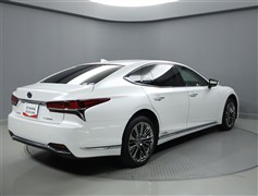 LS500h バージョンL