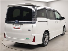 ヴォクシーHV ZS キラメキ3