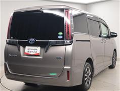 エスクァイア HV Xi