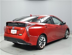 プリウス A ツーリングセレクション