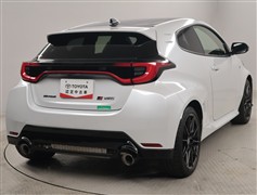 GRヤリス RZハイパフォーマンス