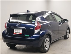 アクア S スタイルブラック