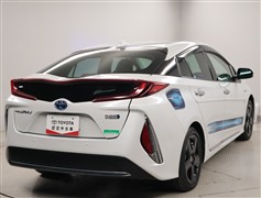 プリウスPHV A プレミアム