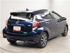 アクア S スタイルブラック