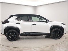 ヤリスクロス Z ウルバーノ