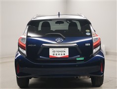 アクア S スタイルブラック