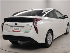 プリウス S セーフティプラス