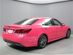 クラウンHV アスリートGピンク