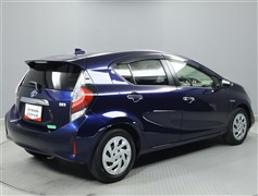 アクア S スタイルブラック