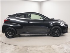 GRヤリス RS
