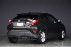 C-HR ハイブリッド S