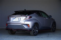 C-HR ハイブリッド G