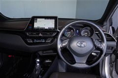 C-HR ハイブリッド G