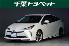 トヨタ プリウス S ツーリングセレクション
