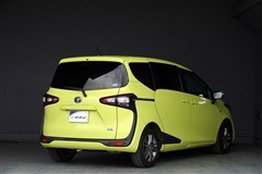 シエンタHV G ジョシュセキチルトA