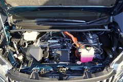 エスクァイアHV Gi プレミアムBK