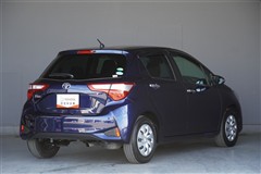 ヴィッツ F セーフティー3