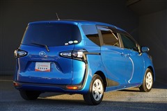 シエンタ ファンベース G