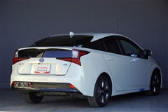 プリウス A ツーリングセレクション