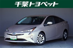 トヨタ プリウス A