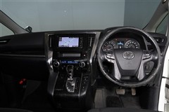 アルファード S 8ニン