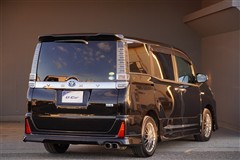 ヴォクシー HV ZS キラメキ