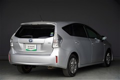 プリウスアルファー G