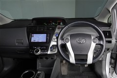 プリウスアルファー G