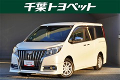 トヨタ エスクァイア Giブラックテーラード