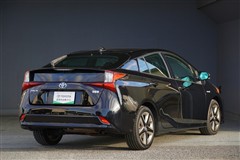 プリウス A ツーリングセレクション