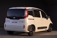 シエンタ ハイブリッド Z 7ニン