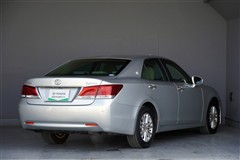 クラウン ロイヤルサルーン