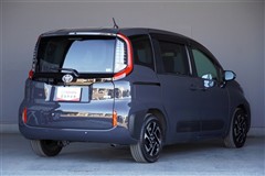 シエンタ ハイブリッド Z 7ニン