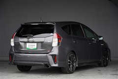 プリウスアルファー SツーリングGR