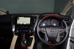 アルファードハイブリッド G F