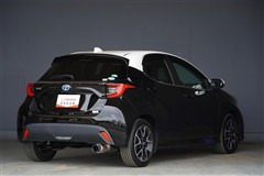 ヤリス ハイブリッド Z