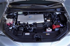 プリウス S セーフティプラス