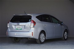 プリウスアルファー G 7ニン