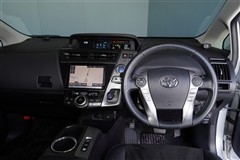 プリウスアルファー G 7ニン