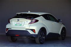 C-HR ハイブリッド G