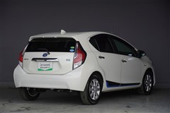 アクア G ブラックソフトレザー