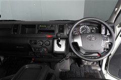 ハイエースワゴン DX