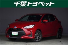 トヨタ　ヤリス ハイブリッド Z 4WD
