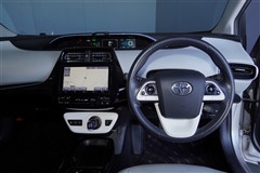 プリウス Aプレミアムツーリング