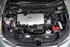 プリウス S セーフティープラス2