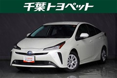 トヨタ プリウス S