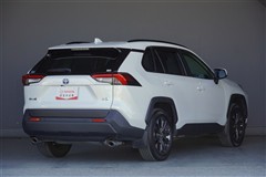 RAV4 ハイブリッドX 4WD