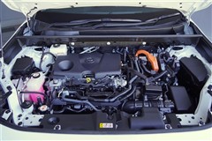 RAV4 ハイブリッドX 4WD