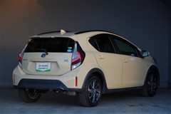 アクア クロスオーバー